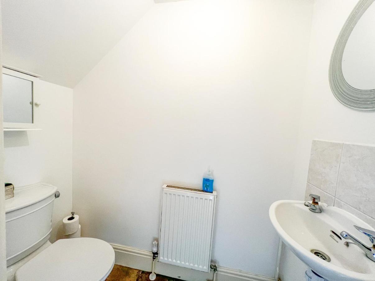 Redbourne Holiday Home Boston Room photo