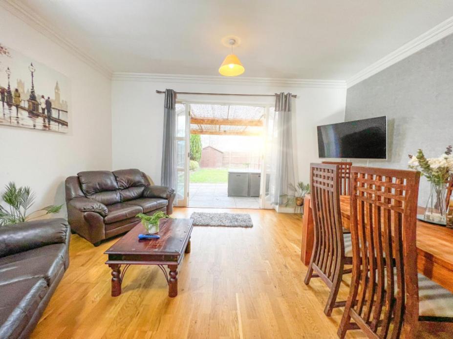 Redbourne Holiday Home Boston Room photo