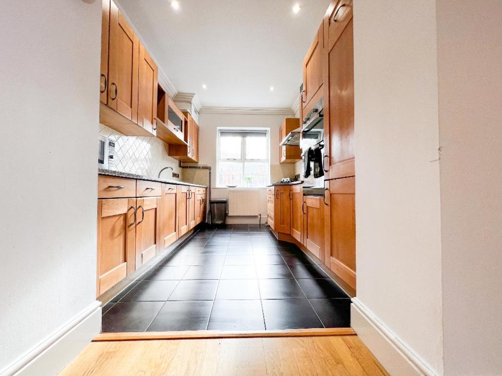 Redbourne Holiday Home Boston Room photo
